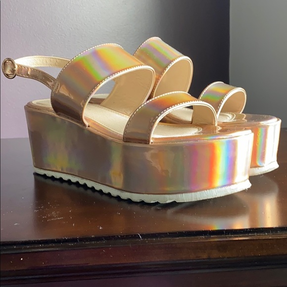Shoes - Platform sandals